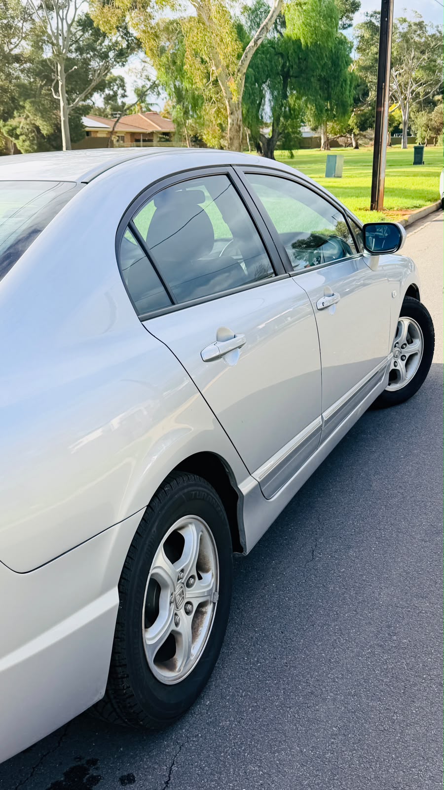 2009 Honda Civic VTi — passenger side profile