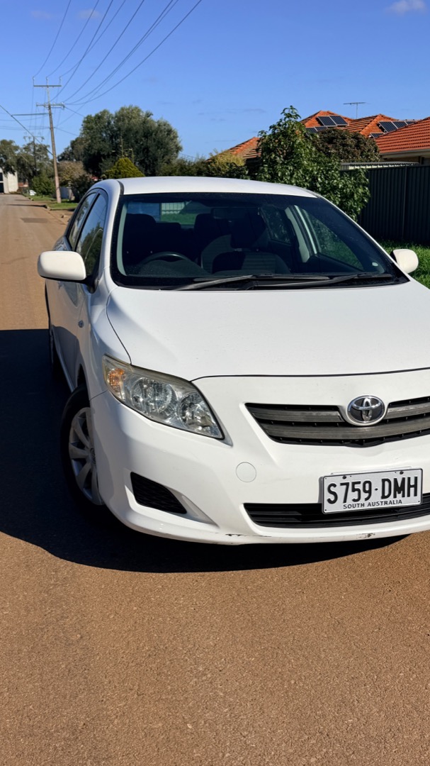 2008 Toyota Corolla Ascent — front