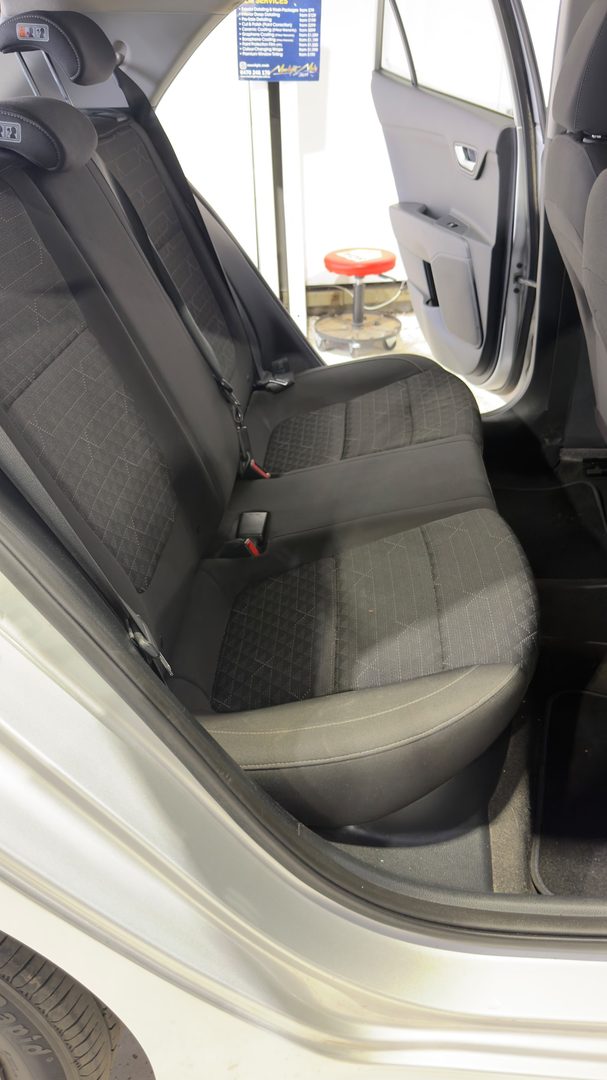 2018 Kia Rio — rear seats